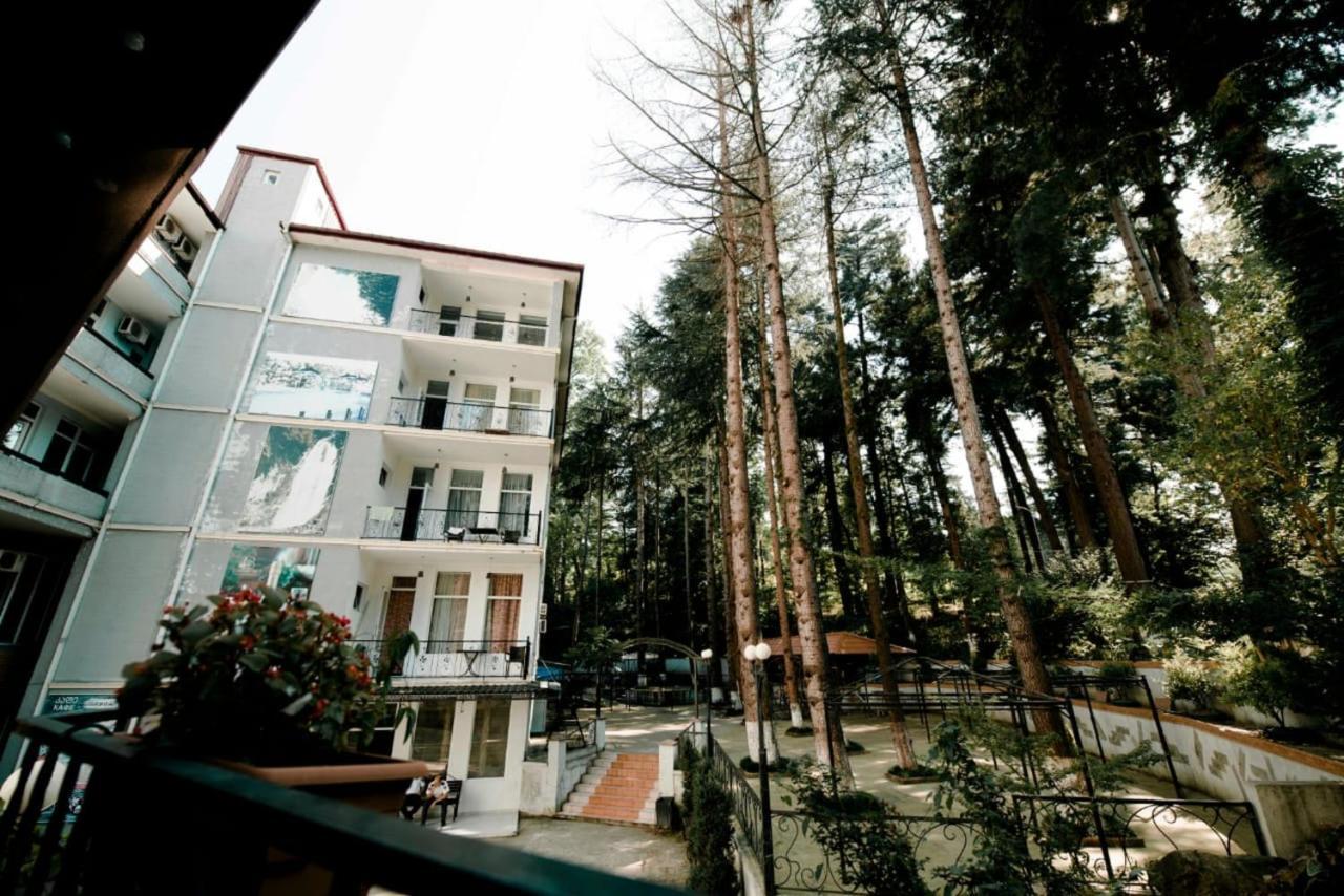 Hulus Hotel มาคินจอรี ภายนอก รูปภาพ