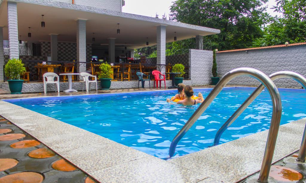 Hulus Hotel มาคินจอรี ภายนอก รูปภาพ